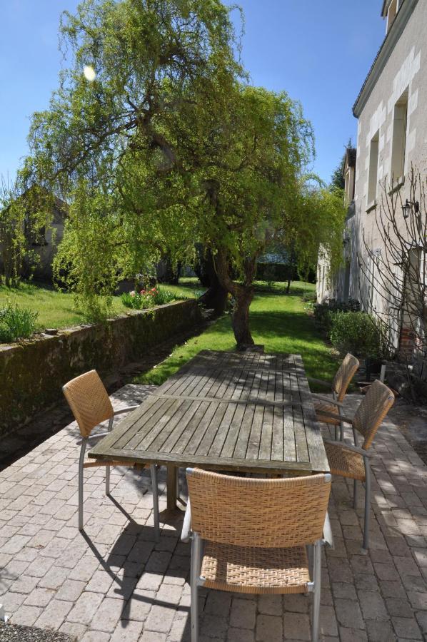 Moulin Du Fief Gentil Bed & Breakfast Blere Exterior photo